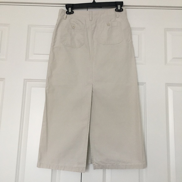 Old Navy Long Khaki Skirt - Picture 4 of 5